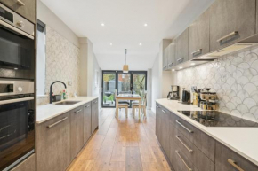 Oxford City Boutique Home - Bartlemas Collegiate Retreat by AHG